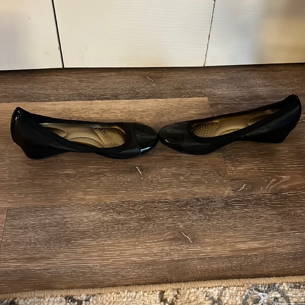 Cute black black shoes